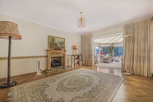 Photo 27- click for photo gallery